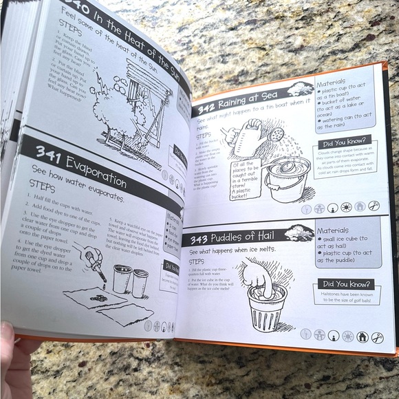 Science Experiments Book - Picture 3 of 4